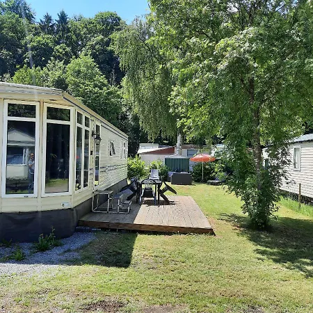 Campsite Luxe-stacaravan Op Bekende Visserscamping Blier